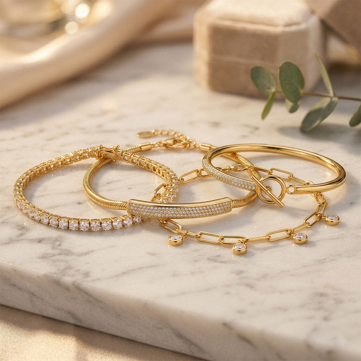 Rokassprādze — kā atrast perfekto rotaslietu savai rokai