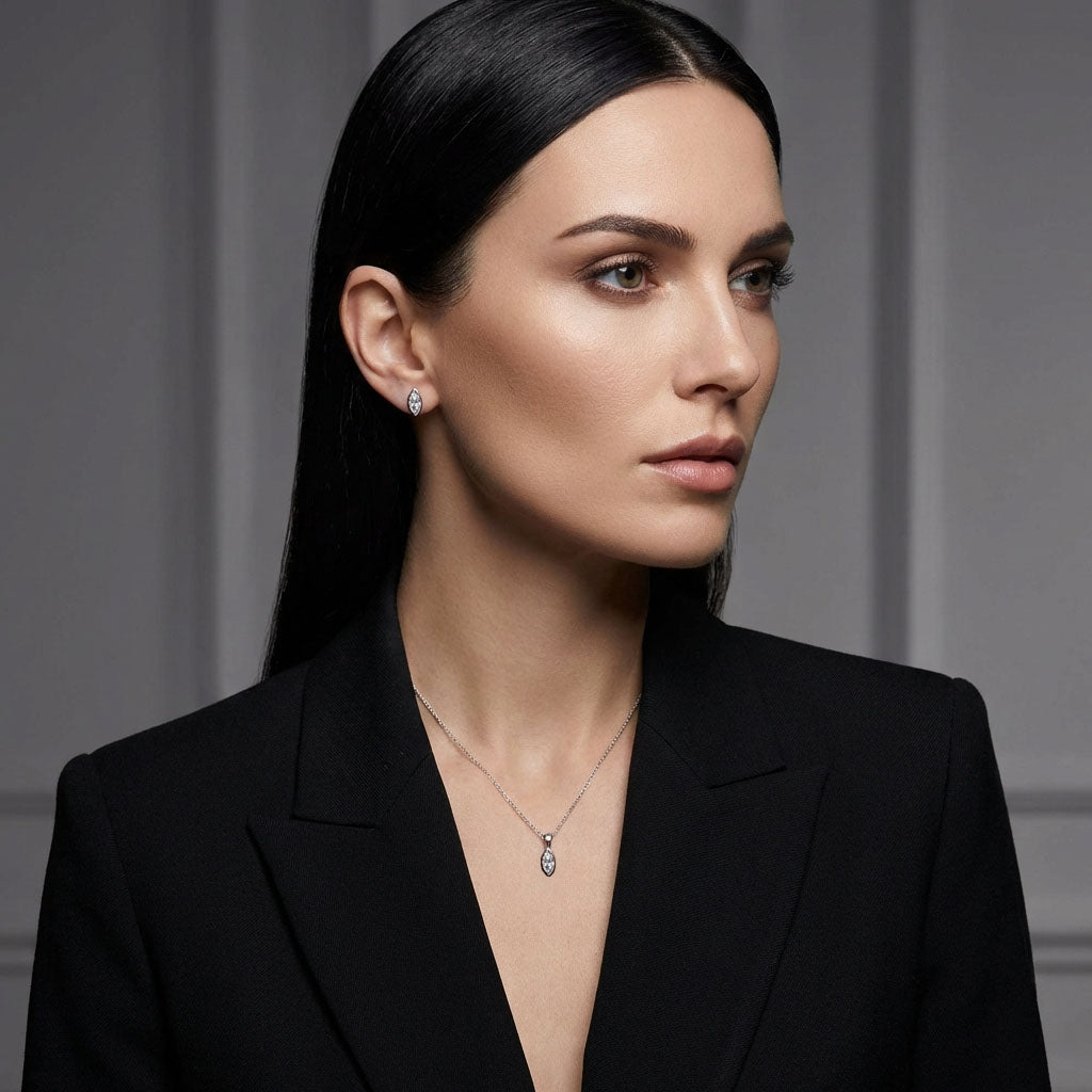 Kõrvarõngad ripatsiga 