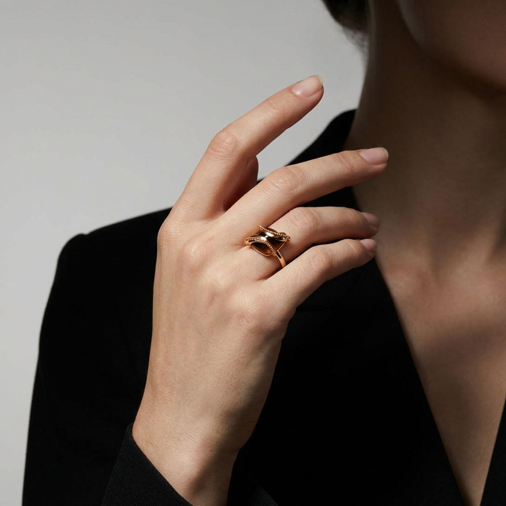 Sõrmus kohvitooni tsirkooniga