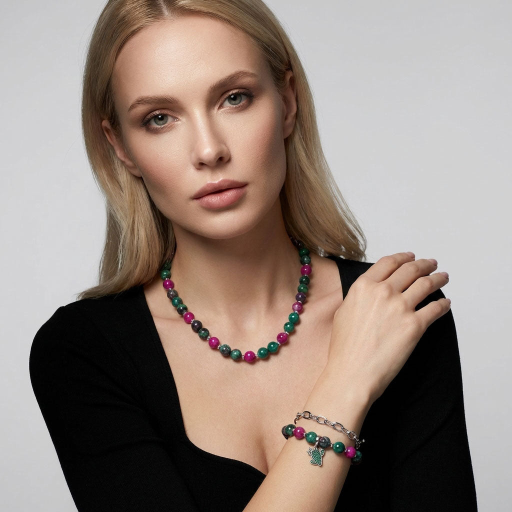 Ehtekomplekt rohelisest žadeiidist ja rubiin cioziidis imitatsioonist